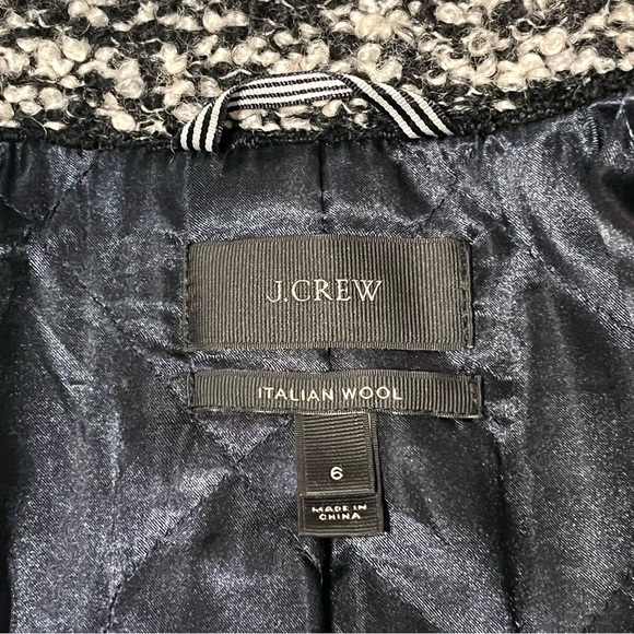 J. Crew Italian Wool Lodge Coat in Ivory/Black Speckled Boucle, Size 6 - Picture 12 of 14